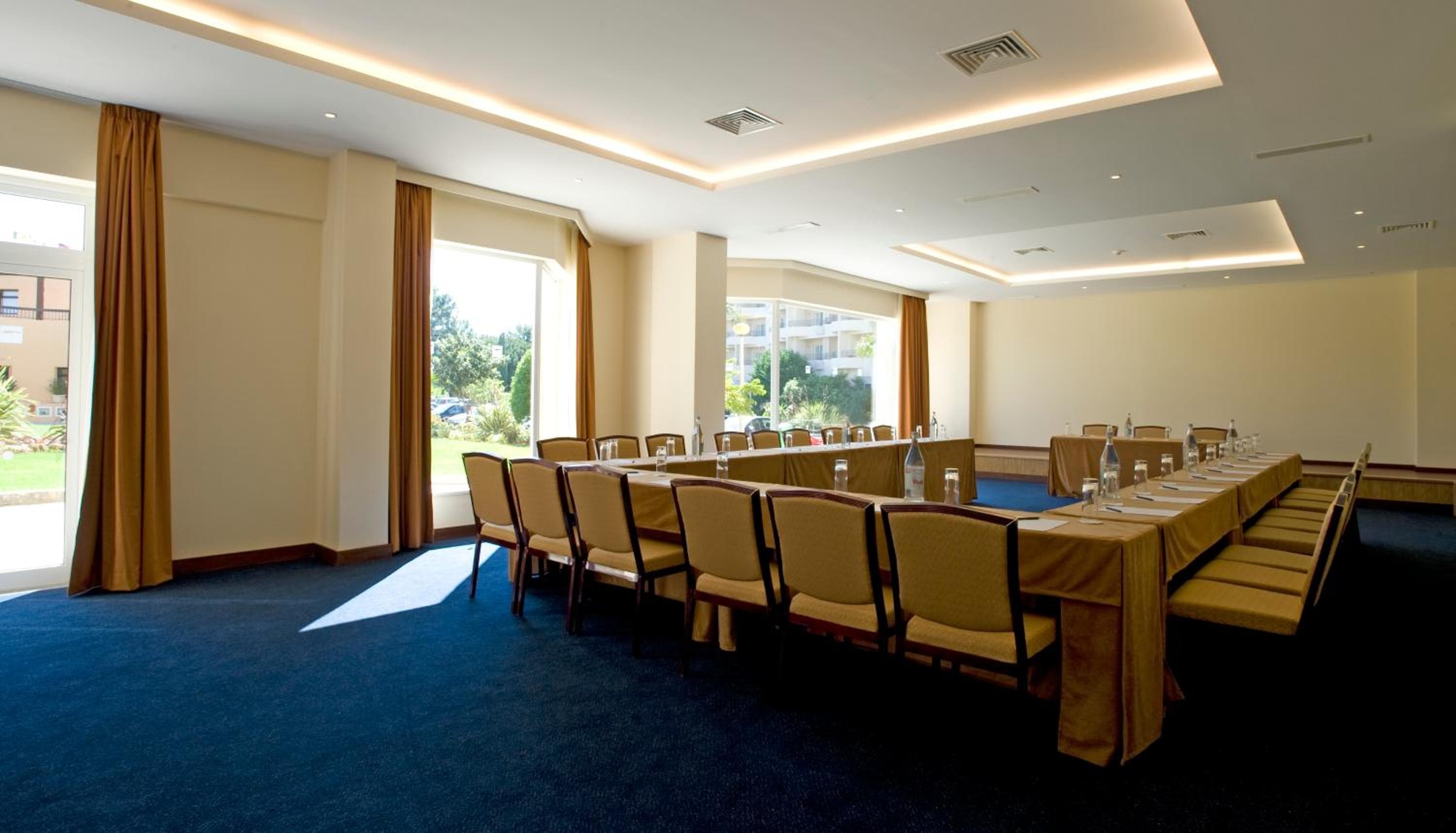meeting & event spaces