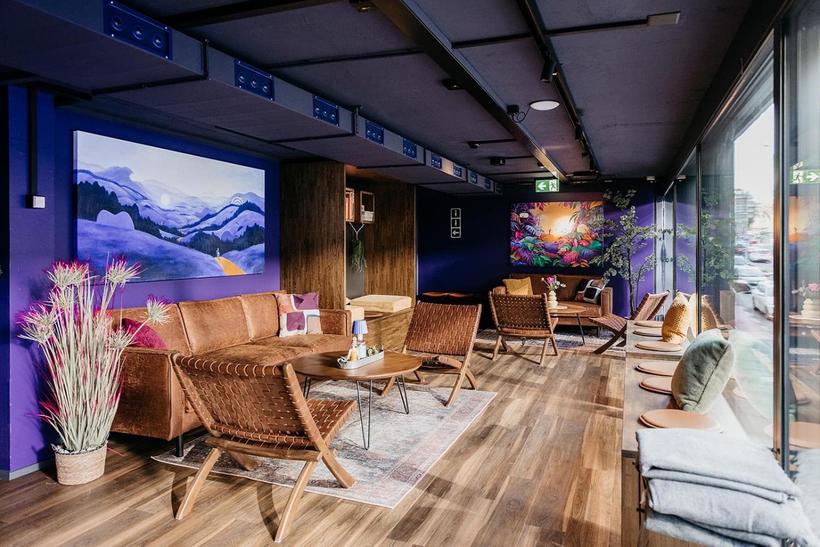 lounge