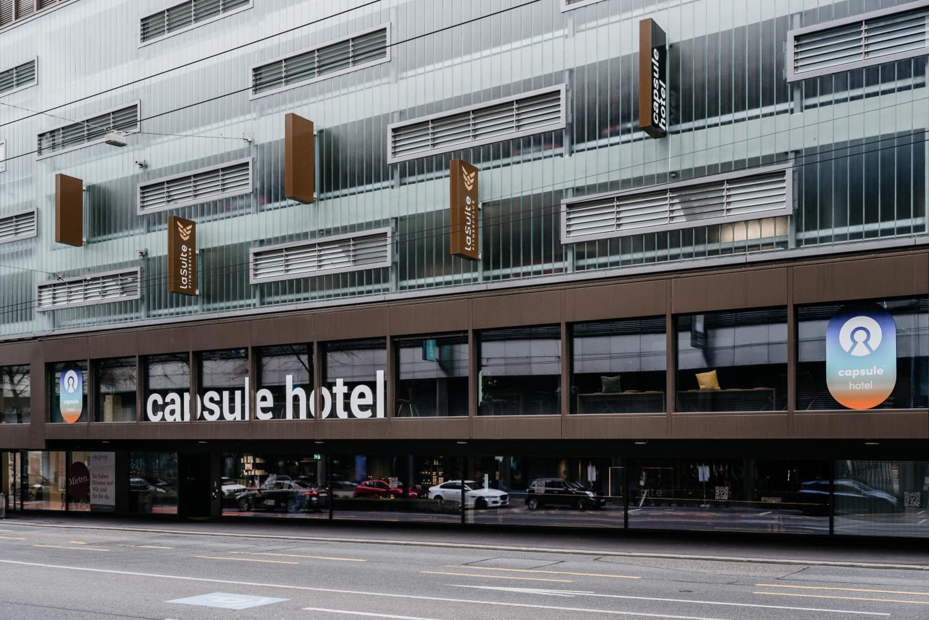 Capsule Hotel - Lucerne Old Town